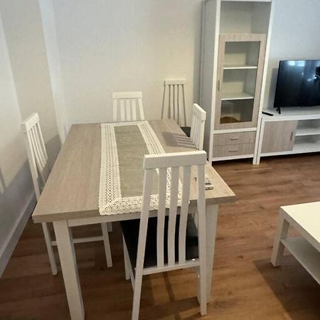Apartamento Chicharro A Baeza Bagian luar foto