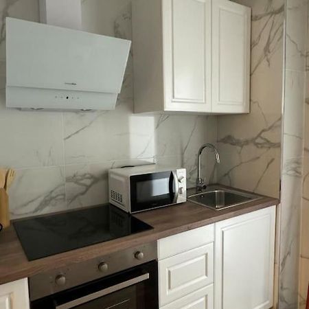 Apartamento Chicharro A Baeza Bagian luar foto
